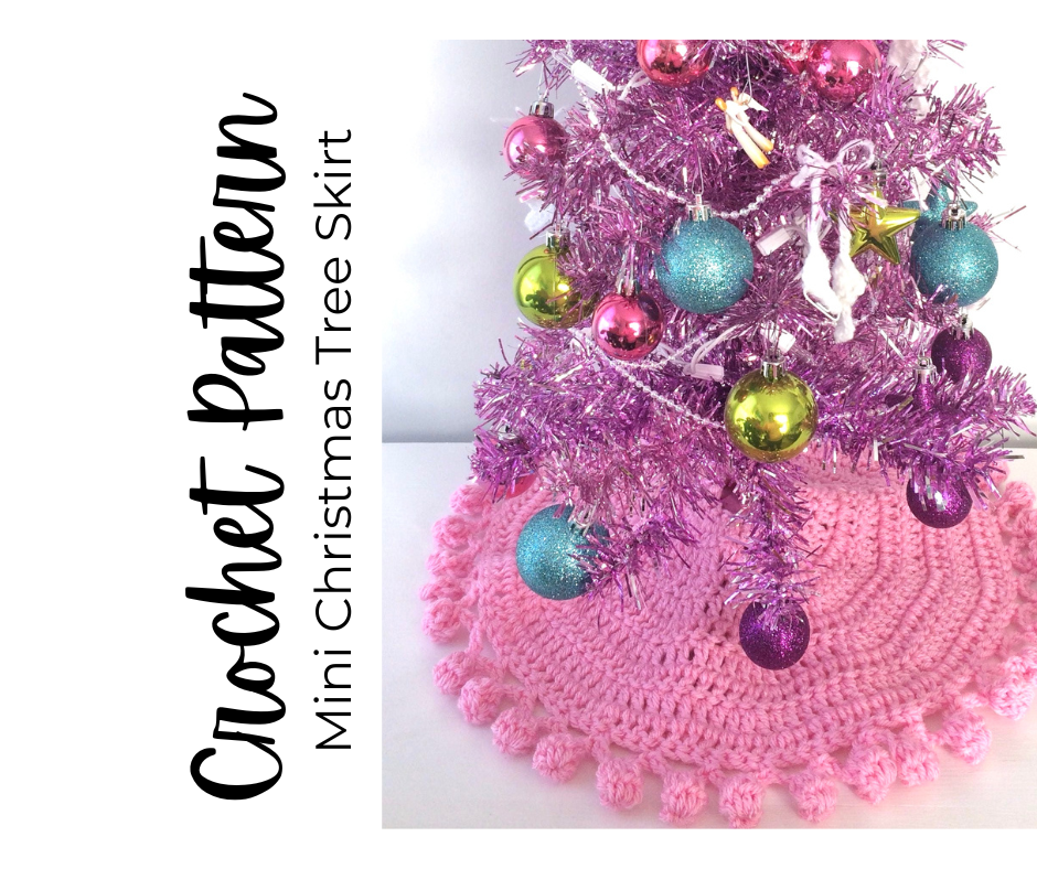 Mini Christmas Tree Skirt - Crochet Pattern