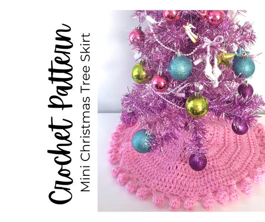 Mini Christmas Tree Skirt - Crochet Pattern